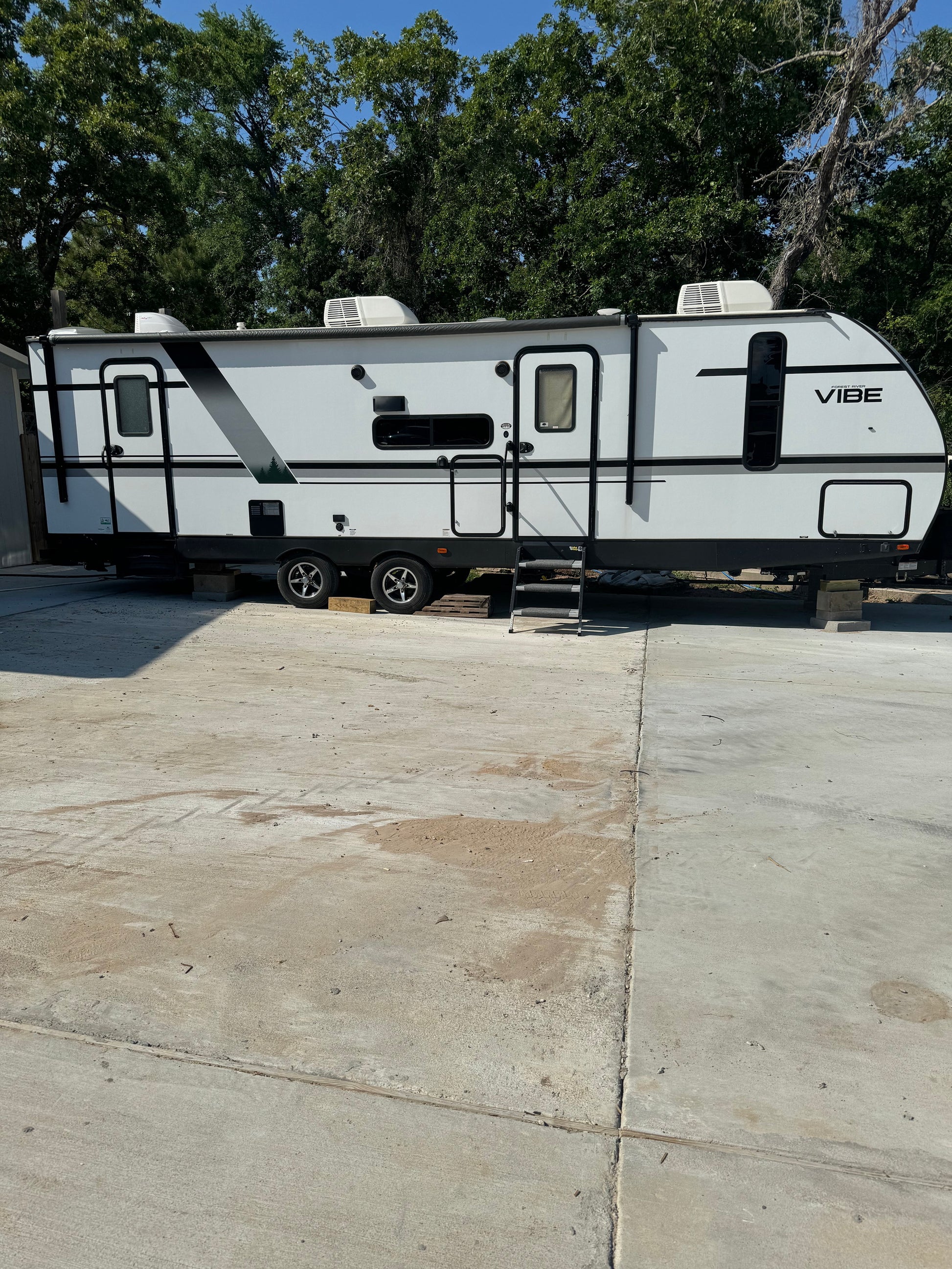 RV Hookup-32 Foot and under - Main Image